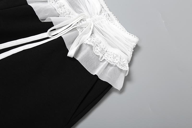 acelimosf™-Mesh patchwork lace hem ruched low rise pant