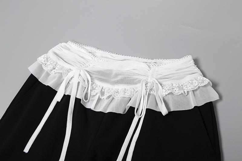 acelimosf™-Mesh patchwork lace hem ruched low rise pant