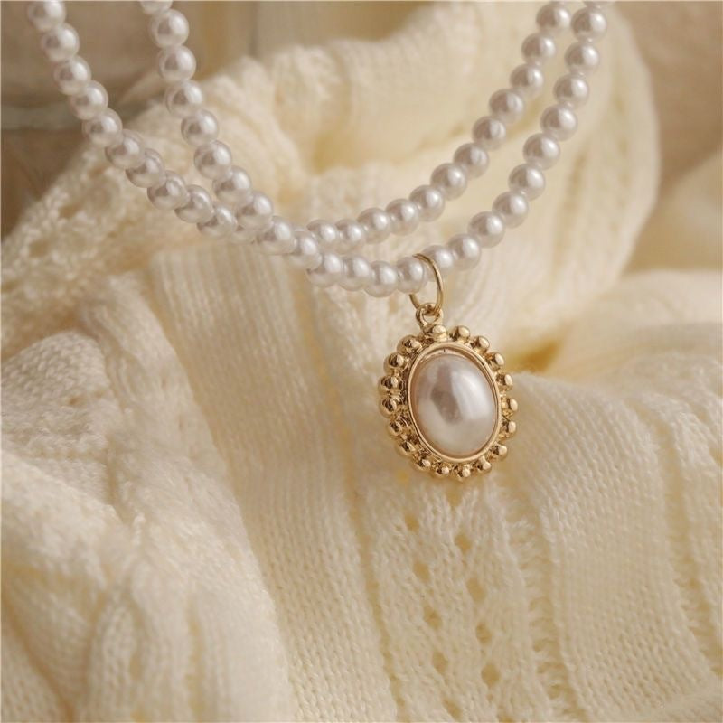 Vintage Baroque pearl necklace