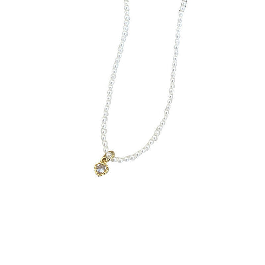 French-style pearl necklace