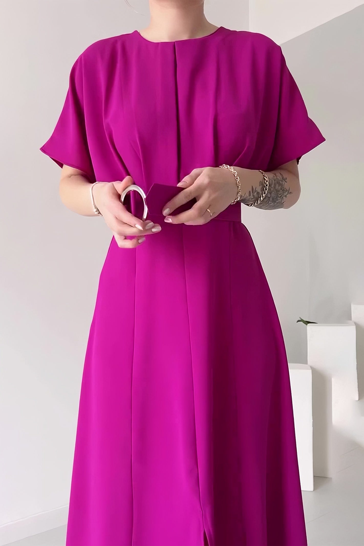 acelimosf™-Solid color fashion round neck short sleeve belt slim long skirt