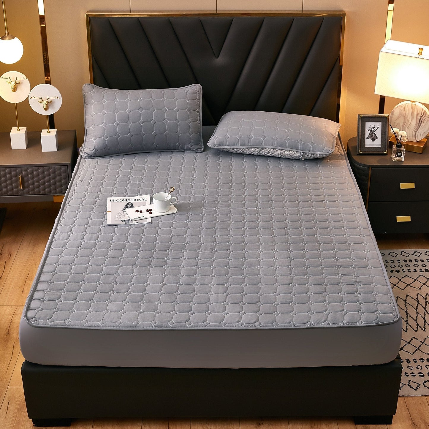 2025 Latest Breathable Silky Mattress Cover