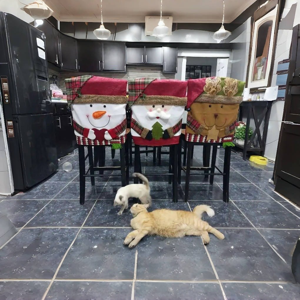 💥Cute Christmas Themed Chair Cover🎄