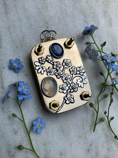 💐2025 Micro Flower Press