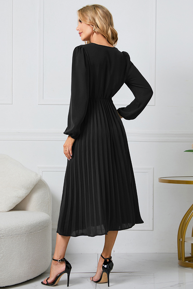 acelimosf™-Slim fit pleated belted V-neck dress