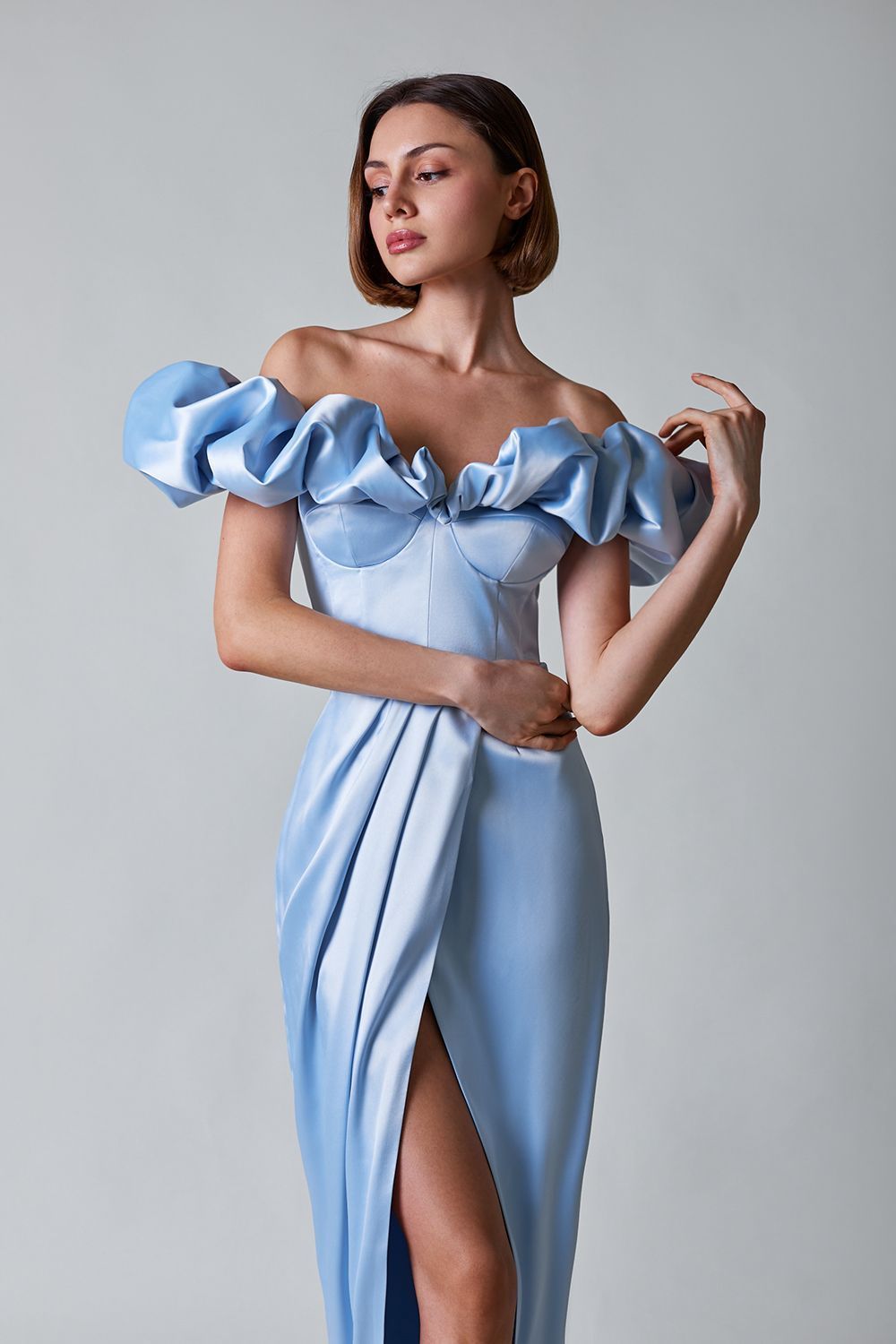 acelimosf™-One-shoulder strapless ruffled dress with high slit