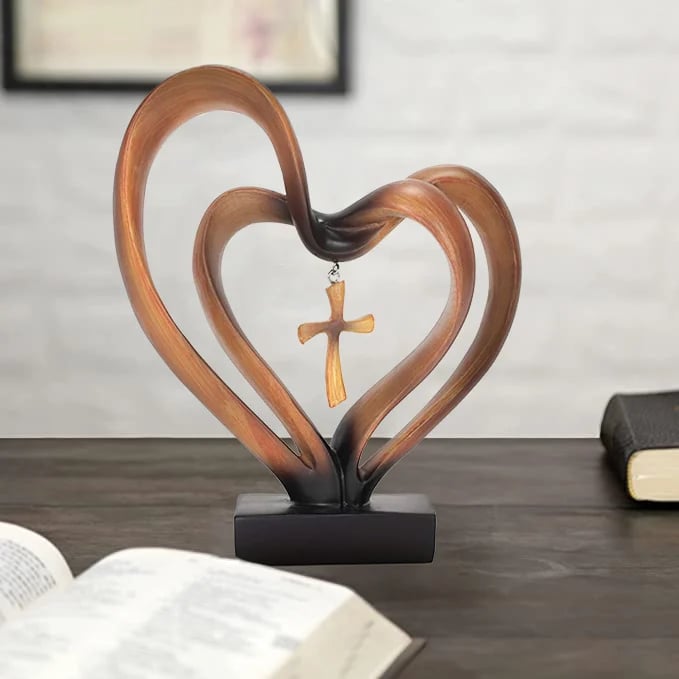 Easter Jesus Entwined Hearts Cross