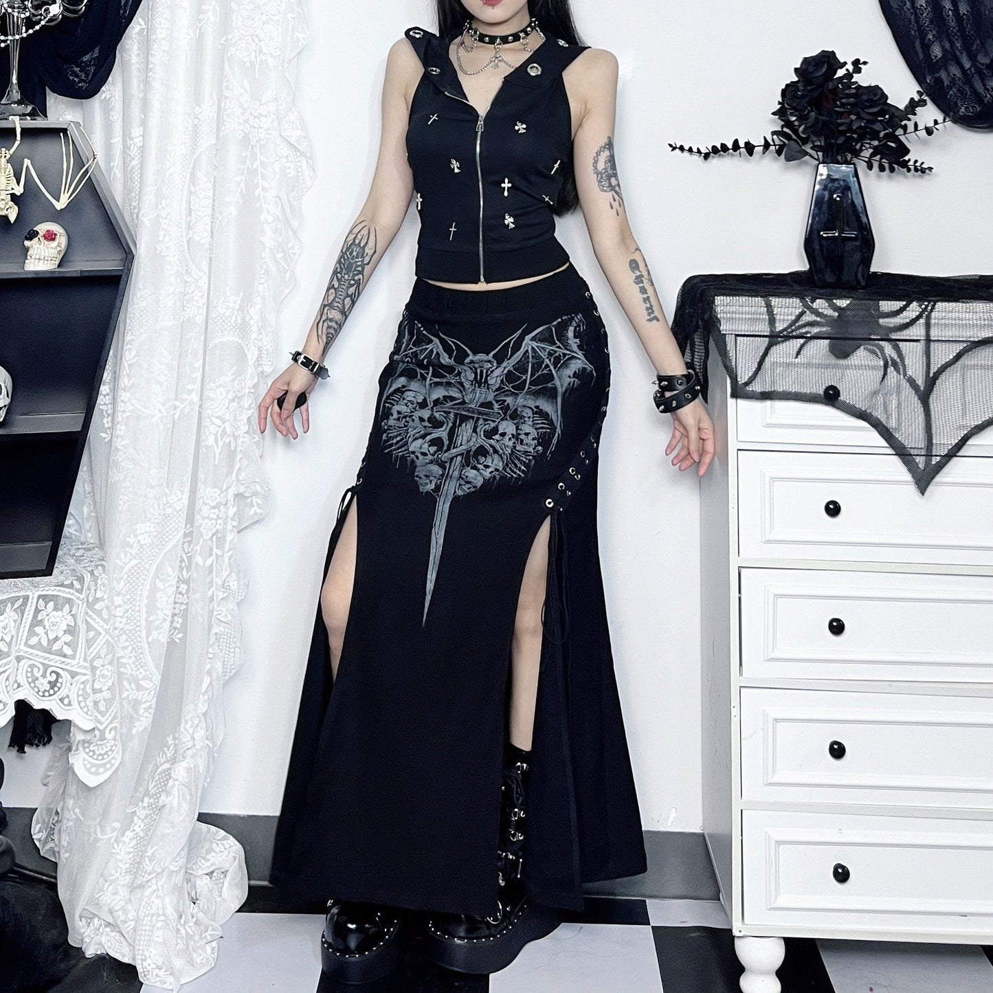 acelimosf™-High slit lace up bat print maxi skirt